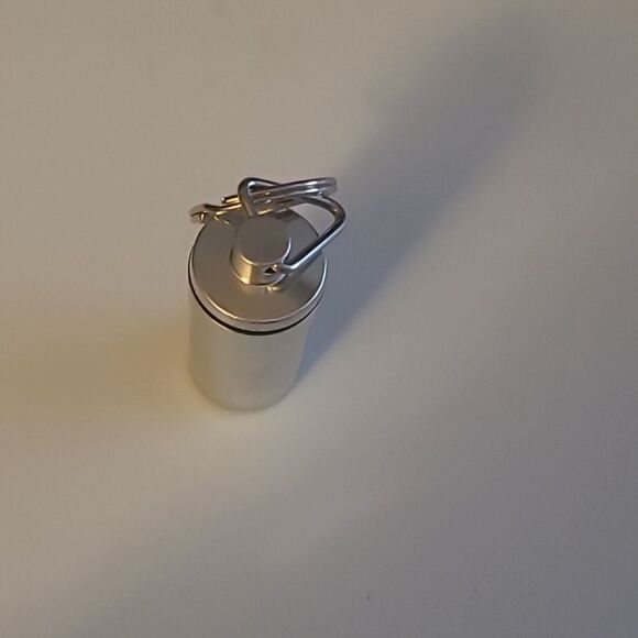 Key Ring with Container - Picture 2 of 5